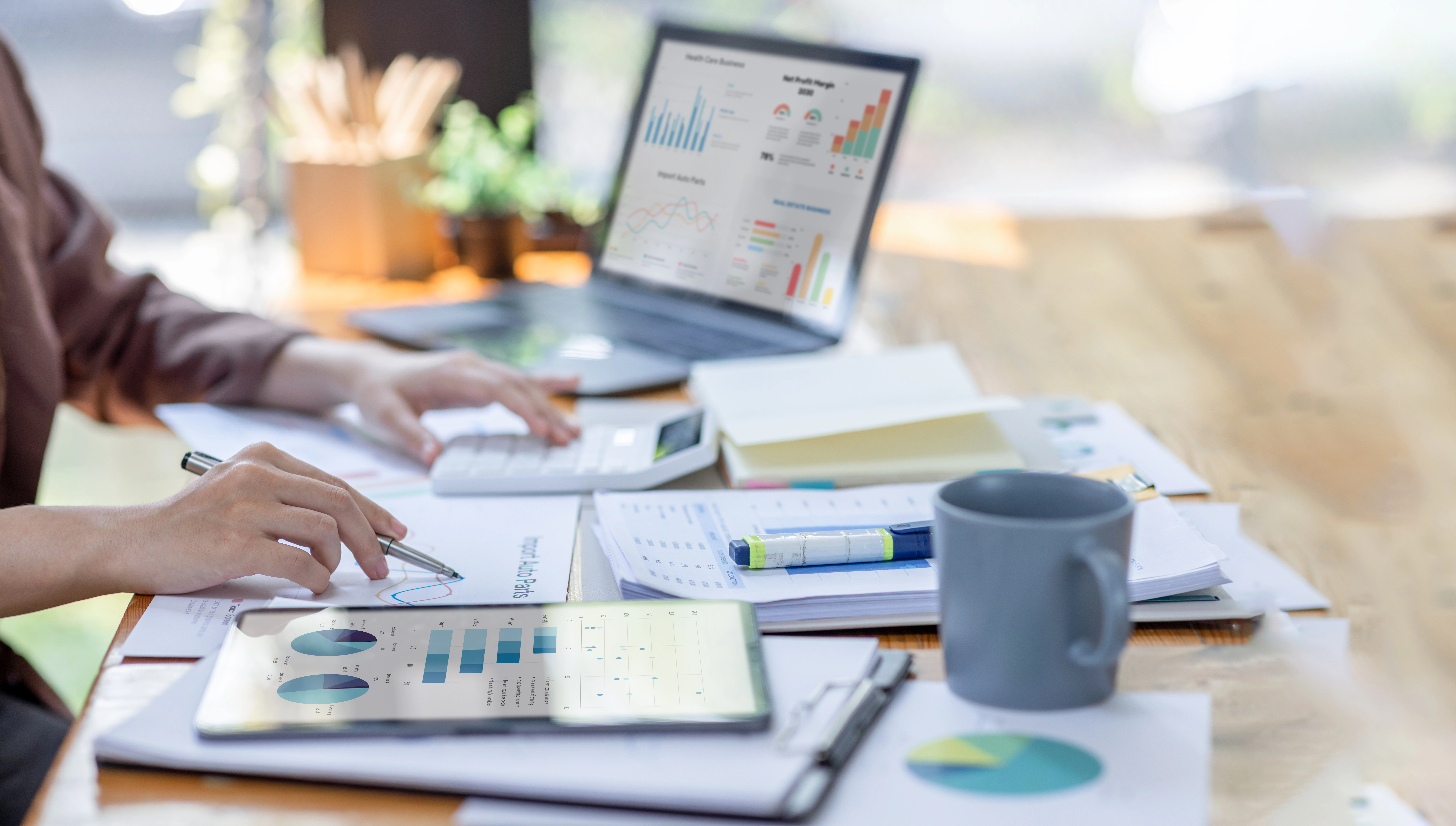 research-analyst